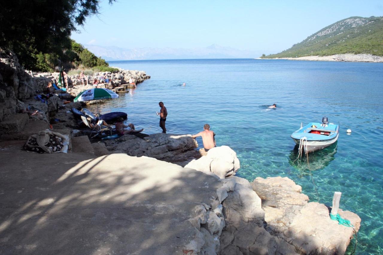 Apartments By The Sea Cove Zarace - Gdinj, Hvar - 4598 Ngoại thất bức ảnh