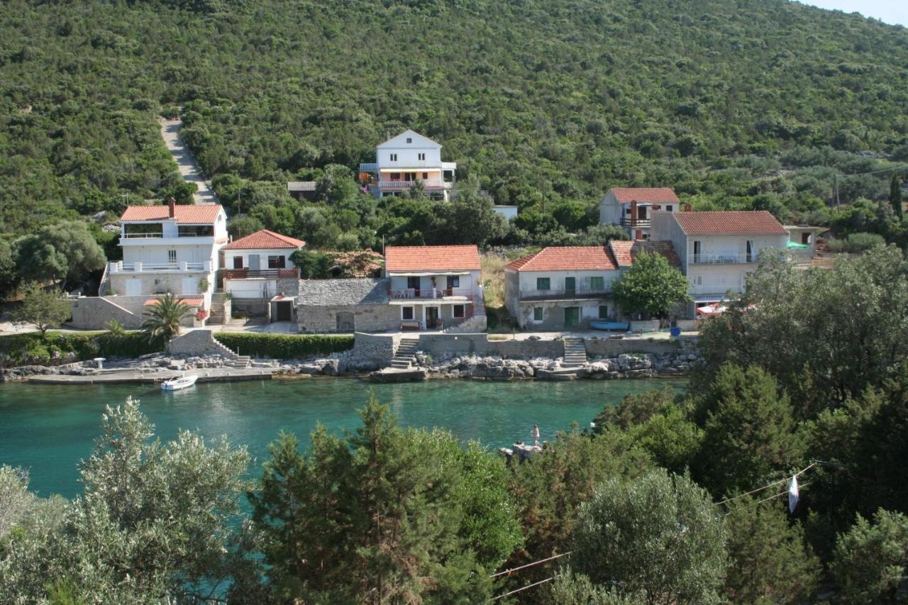 Apartments By The Sea Cove Zarace - Gdinj, Hvar - 4598 Ngoại thất bức ảnh